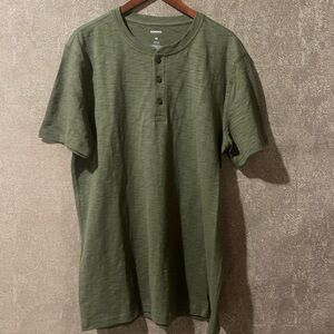 Sonoma Henley Short Sleeve Tee- Army Green size M